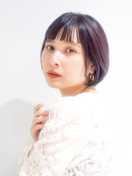 【元町】≪社会保険完備≫≪完全週休2日≫≪20時までに退勤OK≫≪営業中レッスンOK≫オーナーによるマンツーマン指導のため、最短2年でデビュー可能！高単価サロン「re view（リビュー）」からアシスタント（美容師）の求人☆★