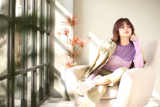 【石橋阪大前】≪未経験・通信生・新卒生歓迎≫≪営業時間内レッスン≫≪完全週休2日制≫≪年間休日110日≫≪社会保険完備≫≪カットカラー2時間半≫髪質改善とスパメニューが充実！ケアに力をいれている高単価サロンです！「liberal（リベラル）」からアシスタント（美容師）の求人☆★