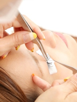 【春日市昇町】業務委託＆面貸し大募集！！地域のお客様とスタッフに愛されるサロンへ！OZ hair design（オズ ヘアー デザイン）からアイリスト（アイデザイナー・まつげエクステ）の求人★☆