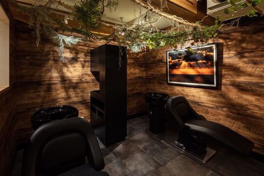 【野江】≪月8日休み≫≪月給18万円≫≪土曜休みOK≫最短1年半でデビュー可能！営業時間内レッスンも可能！少人数制の地域密着型サロン！「RITZ！（リッツ）」よりアシスタント（美容師）の求人☆★