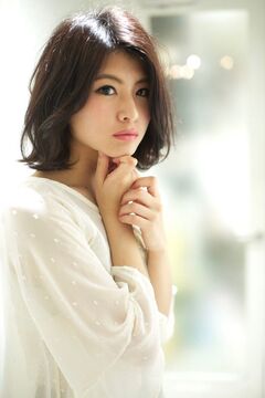 【銀座】◆半年以内でのデビュー可能・社会保険完備◆芸能人のヘアメイクも務めた某有名サロン出身のオーナーさん！しっかりとした技術指導も魅力です！「New-Line GINZA（ニューラインギンザ）」からアシスタント（美容師）の求人☆★