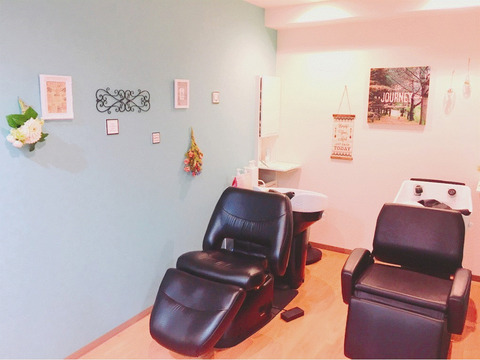 【本城】≪完全週休2日制・社会保険完備・小規模サロン≫一人ひとりのお客様としっかり関わることができます！お客様の服装・メイクなどから本当に似合うスタイルを見つけ出しましょう！お客様へ癒しの空間をご提供するアットホームサロン「hair salon blanco（ヘアーサロンブランコ）」からスタイリスト（美容師）の求人☆☆