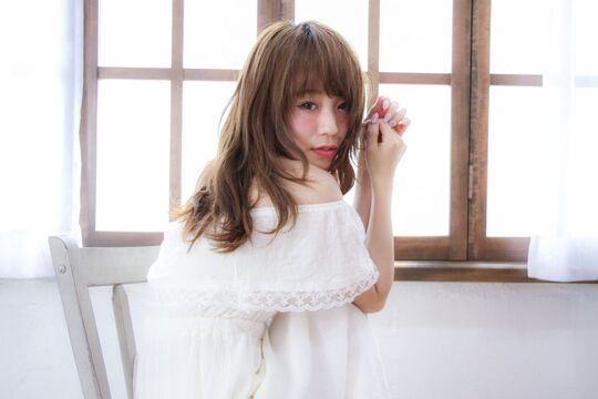 【藤井寺駅】≪社会保険完備≫≪完全週休2日≫≪月給30万円〜≫≪入客チャンス抜群!!≫技術面だけでなく接客面も重視♪一人ひとりのお客様とゆったり関われる環境です！「ater（アーテル）」からスタイリスト（美容師）の求人★☆