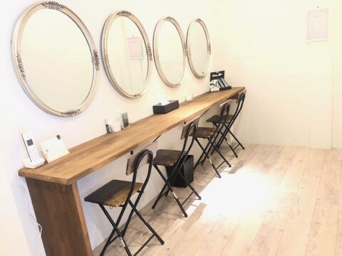 【通町筋駅】≪働き方が選べる・20代のお客様が多い≫業務委託なら土日祝のお休みも相談可能なので働きやすさバッチリ！！施術時間もしっかり確保しているのでお客様満足度が高いのも魅力のひとつ！！自分の時間を大切にできて長くお仕事できるアイラッシュサロン「TIGRE kamitori total beauty（ティグルカミトオリトータルビューティー）」からネイリスト（ネイル）の求人☆☆