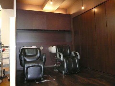 【出戸】アットホームなヘアサロン！！porto Belloでは安心して働ける環境作り、個々にあった美容師ライフの充実を目指しています。そして何よりも気さくで楽しい雰囲気を大切にしており、和気あいあいアとみんなが意見を出しあえる働きやすいフィールド☆フリーのお客様も多く、今までの経験を生かして活躍できます！☆porto Bello（ポートベロー）からスタイリスト（美容師）の求人☆☆