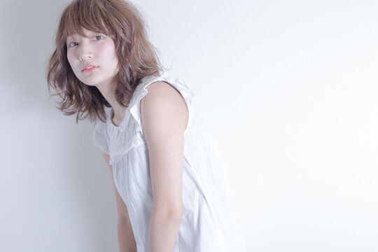 【小野駅】≪月給25万円スタート≫≪社会保険完備≫≪土日休みもOK≫≪有給休暇あり≫≪19時に退勤可能≫働き易い抜群の環境を用意！夕方まで勤務の時短社員など、ママさん美容師さんも生活に合わせた勤務をしてもらえます！髪質改善が人気の「Materica Hair Design（マテリカへアーデザイン）」からスタイリスト（美容師）の求人☆★☆