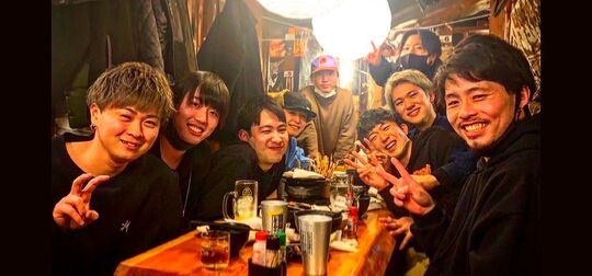 【南草津】≪月8日休み≫≪社会保険完備≫≪早期デビュー／新卒は勤務開始と同時にデビュー≫≪営業中レッスンOK≫≪メンズサロン≫≪土日休み相談OK≫大学生から絶大人気のメンズサロン！スタッフもお客様も年齢が近く距離の近さがポイントです！！「hair salon Mio（ヘアーサロンミオ）」からアシスタント（美容師）の求人★★