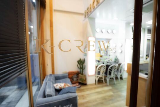 【堺東】≪営業中レッスンOK≫≪20時迄に退勤可能≫≪月に2日有給あり≫カリキュラムもしっかりしていて個人のペースでスタイリストを目指せる環境！地域密着型のアットホームサロン！「K-CREW un.（ケークルーアン）」からアシスタント（美容師）の求人☆★