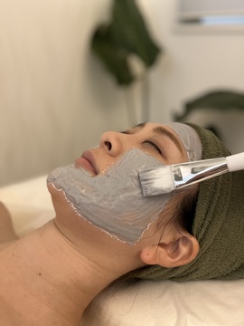 【心斎橋】≪未経験OK≫≪完全週休2日制≫≪社会保険完備≫今話題の針を使わない脂肪分解を扱っている痩身特化のエステサロン「脂肪撃退サロン Solnis.心斎橋本店（シボウゲキタイサロンソルニスシンサイバシホンテン）」からエステティシャンの求人☆☆