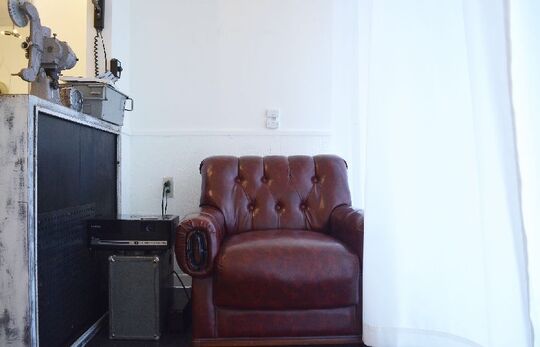 【古賀駅】≪社会保険完備≫交通費or住宅手当どちらか選べて1万円の手当アリ♪サロン近辺にお住まいのお客様が中心！！幅広い世代のお客様が来店するアットホームな「HAIR SALON 168（ヘアサロンイチロクハチ）」からスタイリスト（美容師）の求人☆☆