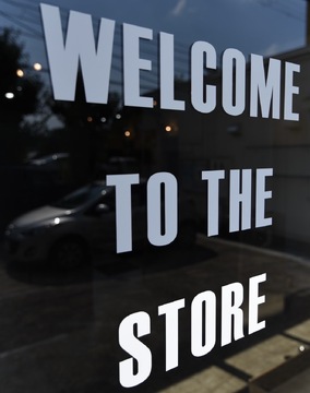 【近鉄奈良】某集客媒体売上ランキング奈良県1位獲得！メンズ専門サロン≫≪月6日or8日休みを選べる≫≪社会保険完備≫スタッフ平均年齢26歳の若手メンズサロン！スタイリスト平均年収500万Over！頑張った分はお給与に還元してもらえる◎正社員と業務委託の働き方を選べるサロン！「STAG BARBER 近鉄奈良店（スタッグバーバーキンテツナラテン）」からスタイリスト（美容師・理容師）の求人★☆