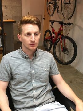 【中崎町】家でも出せないような、ノリや素を出せるお店！接客も技術も指導、将来独立できるくらいの理容師を目指せます。メンズサロンならでは、お客様とがっつり関われる「negura barber shop（ネグラバーバーショップ）」から理容師（理容室）の求人☆★