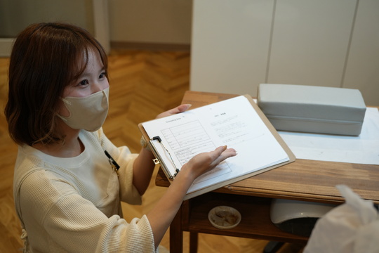 【北新地】≪社会保険完備≫≪未経験OK≫≪人間関係良好≫がっつり働きたい！でもプライベートは充実させたい！メリハリ付けて働けちゃうネイル＆アイラッシュサロン「JOJO 本店（ジョジョホンテン）」からアイリスト（まつげエクステ・まつげパーマ・アイブロウ）の求人☆☆