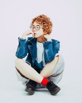 【白鷺】≪完全週休2日≫≪日曜定休あり≫≪カラーに強い≫≪様々な技術が学べる≫≪社会保険完備≫≪国内外慰安旅行あり≫≪2年制,3年制のカリキュラムから選択可能≫サロンワークだけではなく、撮影やコンテストにも力を入れています！海外研修などで様々な経験をしたい方、ワンランク上の美容師を目指す方にオススメのサロン♪anjii（アンジー）からアシスタント（美容師）の求人☆★