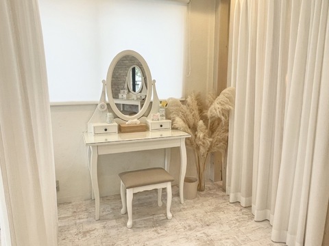 【岡場】≪社会保険完備≫≪完全週休2日≫≪毎週土日休み可≫≪営業時間18時迄≫働きやすい環境でプライベートも充実！しっかりした技術を身につけたい方にオススメ！女性が働きやすい環境の「Le.couer（ルクール）」からアイリスト（アイデザイナー・まつ毛エクステ）の求人☆☆