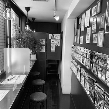 【五反田】≪正社員・パート・業務委託から選択OK≫≪全席半個室≫女性スタッフも活躍中！すべてのスタッフが働きやすい環境づくりを目指しています！新規客リピート率50％の人気メンズバーバー「カミヤーズTokyo 五反田（カミヤーズトウキョウゴタンダ）」から理容師（理容室）の求人☆★