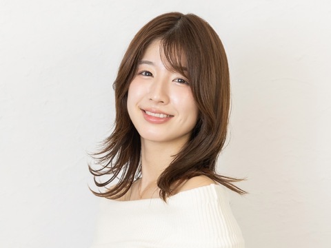 【鮫洲】≪社会保険完備≫≪土日どちらかの固定休みOK≫≪引っ越し支援制度あり≫正社員・パート・業務委託から選択OK！30～60代の幅広い年齢層の方が利用する地域密着型サロン「TSUNE（ツネ）」からスタイリスト（美容師）の求人