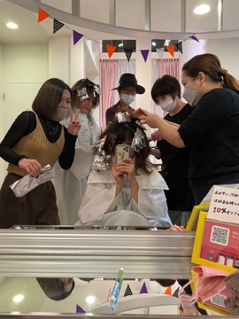 【西那須野】≪社会保険完備・実働8時間・営業時間19時まで・土日休みOK・住宅手当あり≫地域密着型でお客様との関係性を大切にしているトータルビューティーサロン「Sky flower（スカイフラワー）」からスタイリスト（美容師）の求人☆★