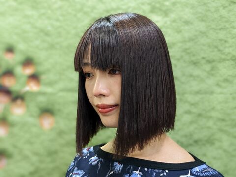 【心斎橋】≪月給23.5万円≫≪社会保険完備≫≪月8、9日休み≫充実の待遇面なので安心して長く働ける環境です！スタッフさん同士の仲が良く店内は和気あいあいとした雰囲気！「ASSEMBLAGE 心斎橋店（アセンブラージュシンサイバシテン」からアシスタント（美容師）の求人★