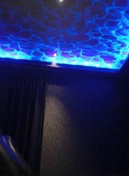 【桂木】≪完全週休2日制≫≪月給26万円スタート≫≪社会保険完備≫近隣のお客様方から絶大な人気＆信頼を得ているお洒落サロン!!退職者がほとんど出ないというスタッフさん同士の人間関係の良さも魅力！業務委託での勤務も選択可能です。「DeSSey hair（デッセイヘアー）」からスタイリスト（美容師）の求人★☆