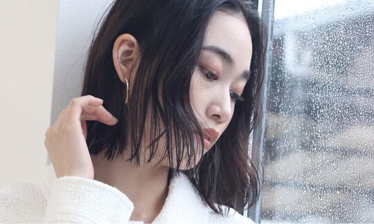 【河内天美】≪完全週休2日制≫≪社会保険完備≫≪住宅手当あり≫充実した福利厚生で安心して働ける！休みもしっかり取れるので、メリハリをつけて働きたい方にピッタリのお店です！「Ray hair&eye beauty Smart Salon（レイヘアーアンドアイビューティースマートサロン）」からスタイリスト（美容師）の求人☆★