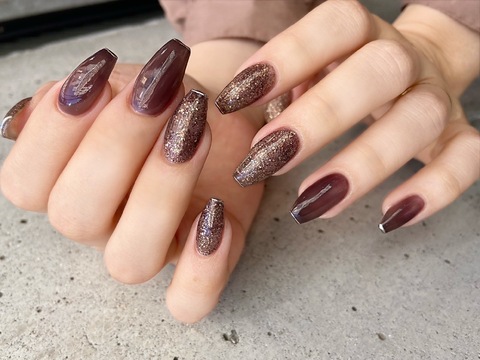 【京橋】≪有給休暇消化率100％≫≪土日は月2回休みOK≫≪平均給与30万円前後≫≪月12日or月8日休みの選択制≫≪連休の取得も可能≫≪頑張った分はしっかり歩合で還元≫≪社会保険完備≫自分のライフスタイルに合わせて働く事の出来る環境「peTiT eye beauty 京橋店(プティ アイ ビューティー キョウバシテン)」からネイリスト（ネイル）の求人★☆★