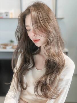 【寺田町】≪日曜日定休日≫≪月給27万円スタート≫≪社会保険完備≫≪入客チャンスあり≫夢を追いかけながら成長出来る環境！地域で人気のサロンです「chaleur 寺田町店（シャルールテラダチョウテン）」からスタイリスト（美容師）の求人☆★