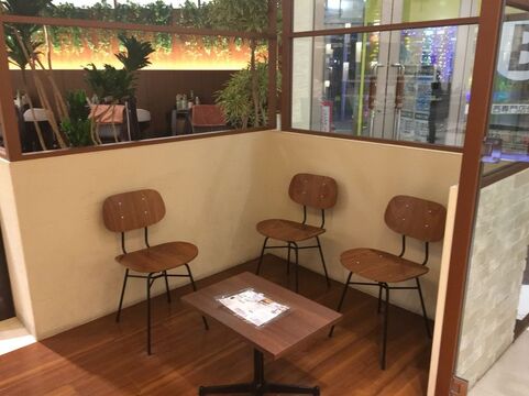 【小倉】◇◆月8日休み◆月給20万円スタート◆営業時間内レッスン可能◆2年以内のデビュー可能◆◇好待遇サロンからスタッフ募集☆ライフスタイルに合わせてあなたらしく働ける環境がきっとあります！SAKO beauty イオン店（サコビューティーイオンテン）からアシスタント（美容師）の求人★☆