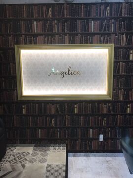 【布施】■フリー売上40％還元／指名売上45〜55％還元■フルタイムで30万円以上の月収はもちろん！週1日〜の勤務・土日のお休み・時短勤務など相談可能で、プライベートも重視できちゃう♪委託サロンの経験がない方でも働きやすいAngelica 布施店（アンジェリカフセテン）からスタイリスト（美容師）の求人★☆