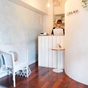 【南船場】月2回土曜のお休みもOK♪未経験からOK★オシャレな街中にあるアットホームサロン♪”eyelash&eyeblow BLAU（アイラッシュアンドアイブロー　ブラウ）”からアイリスト・アイデザイナー（アイラッシュ・まつ毛エクステ）の求人♪