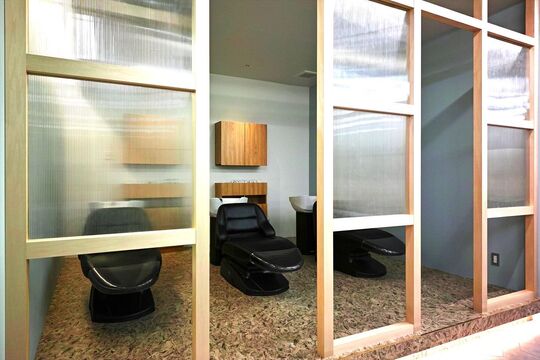 【千早駅】《社保完備&産休育休》《デビュー1年半》女性が活躍できる環境が整っている！長く働けるアットホームな美容室ROBE HAIR（ローブヘアー）からアシスタント（美容師）の求人☆★☆