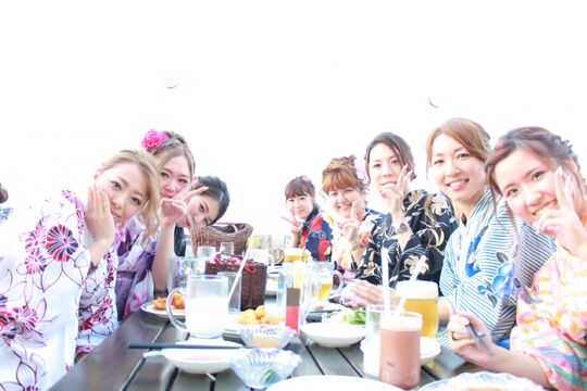 【日根野】】≪完全週休2日制≫≪社会保険完備≫≪実働8時間≫白を基調としたナチュラルテイストな雰囲気！地域に根付くサロンです。未経験でも研修をしっかりおこないデビューできますよ！ 「Jurer 日根野店（ジュレ ヒネノテン）」アイリスト（アイデザイナー・まつげエクステ）の求人☆☆