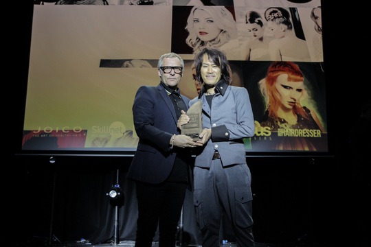 【田川後藤寺駅】≪月休7日・社会保険完備・業務委託勤務もOK≫海外コンテストで度々優勝のオーナーから世界で通用する技術が学べます！！レベルの高い美容師を目指せるヘアサロン「fabric（ファブリック）」からスタイリスト（美容師）の求人☆★☆