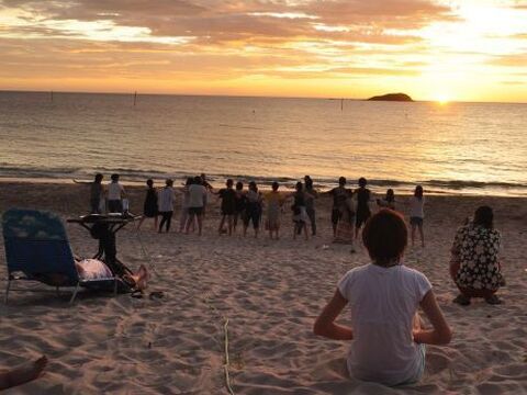 【自由ヶ丘】《社会保険完備》一人ひとりのお客様に真摯に向き合い、ラグジュアリーな時間のおもてなし。ムリなく美容師を続けていける環境のトータルビューティーヘアサロン☆Karuna 自由ヶ丘店（カルナジユウガオカテン）からスタイリストの求人★☆