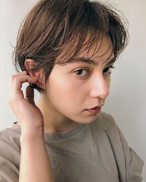 【あびこ】1988年からブレない社員ファーストな福利厚生≪社会保険≫≪月8日休み≫新卒〜中途スタイリスト、ママさんパートスタッフ、それぞれに合わせた働き方を実現してます！！！トレンドを追求しWAKUWAKU成長のできる「THIS&THAT あびこ店（ディスアンドザットアビコテン）」からアシスタントの求人★☆