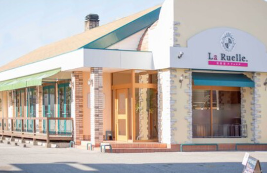 【江曽島】≪完全週休2日≫≪時短社員あり≫≪最短18時に退社≫女性や子育て中の方でも働きやすい環境！ライフスタイルの変化に合わせて勤務スタイルを変更できます！美容師のための美容室創りを行い、和気あいあいとしたサロンです！「La Ruelle. 江曽島店（ラリュエルエソシマテン）」からスタイリスト（美容師）の求人★☆