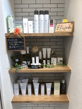 【長田】＜有給休暇あり、社会保険完備、寮あり、土日の休みも相談可能＞働きやすい環境が整った地域密着サロン！しっかり技術を学べるので安心してスタイリストを目指せます！「ヘアーズJJ プレノ 長田店（ヘアージェイジェイプレノナガタテン）」からスタイリスト（美容師）の求人☆★