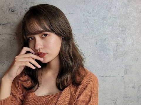 【丸島町】≪平均月給37万円・最大月給65万円の支給実績あり・社会保険完備・有給休暇あり・土日の営業時間は18時迄・入客チャンスあり≫エリアでトップクラスの集客力！！トレンドを意識したハイセンスな技術がお洒落に敏感な世代中心に大人気なヘアサロン「hair design RIM.（ヘアデザインリム）」からスタイリスト（美容師）の求人★☆