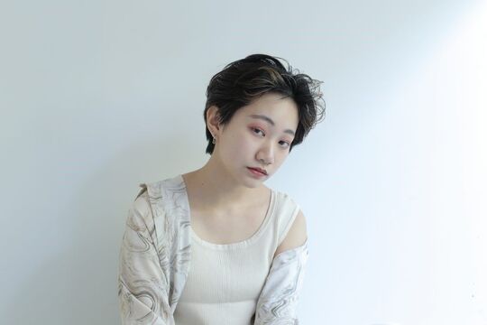 【JR吹田】≪デザイナーズサロン≫≪社会保険完備≫本格的な撮影も学べる！美容師としての誇りを持って活躍できる環境が魅力！センスの光るアンティーク調サロン「Casetta.（カセッタ）」からアシスタント（美容師）の求人☆★