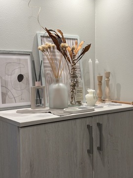 【浦和駅】≪正社員・パート・業務委託から選択可能≫≪完全週休2日制≫≪17時までに退勤可能≫≪日曜定休日あり≫サロンワーク経験者大歓迎！長く安心して働きやすい環境が整ったアイラッシュサロン「LAND（ランド）」からアイリスト（まつげエクステ・まつげパーマ・アイブロウ）の求人☆☆