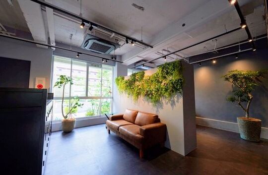 【近鉄八尾駅】≪社会保険完備＆月給25.5万円スタート≫≪パート希望も大歓迎≫経験者の募集です！トータルビューティーサロン「Hair comfort GRAND FLEUR（ヘアコンフォートグランフルール）」からアイリスト（まつげエクステ・まつげパーマ・アイブロウ）の求人★☆★