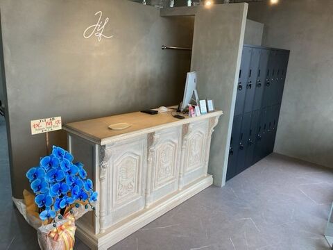 【山本】≪入客チャンス大≫≪19時過ぎには退勤可能≫ライフスタイルに合わせて勤務できるフリースタイルな働き方がオススメ！土日の休みや時短勤務も気軽に相談してください！ご家庭があるママさん美容師も大歓迎！「Jil（ジル）」からスタイリスト（美容師）の求人★☆