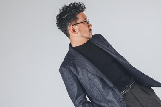 【都島】≪月給25万円以上≫≪社会保険完備≫≪日曜休みあり≫≪ほぼ実働8時間≫「毎日素敵でカッコよく」をコンセプトに、お客さま目線で作り上げられたサロン！「DEAR BARBER ReCASUAL（ディアバーバーリカジュアル）」からスタイリスト（理容師）の求人★★