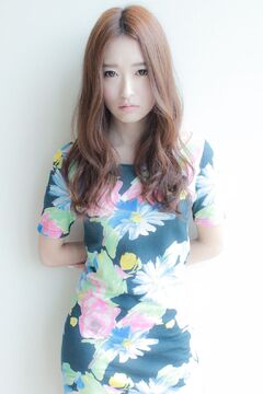 【明石駅】≪正社員と委託を選択可能≫≪入客チャンス大≫フリー40％、指名50％〜最大60％還元！圧倒的な集客で月200名以上入客可能！50万円以上稼ぐスタッフ多数！フリースタイルな働き方が可能なサロン「LUXIA（ラクシア）」からスタイリスト（美容師）の求人☆★