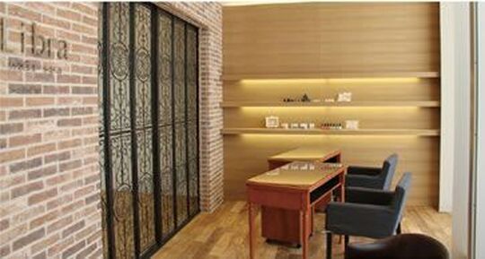 【りんくう】≪月給25万円～≫≪完全週休2日制≫≪社会保険完備≫入客チャンスあり！福利厚生が充実しているので、安心して長く働ける環境！「Libra hair spa シークル店（リーブラヘアスパシークルテン）」スタイリスト（美容師）の求人☆★