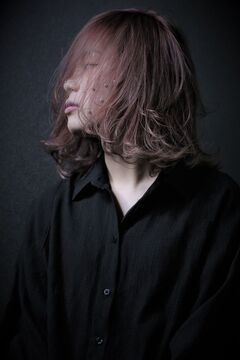 【堺駅】≪月給25万スタート！≫≪完全週休2日制≫≪社会保険完備≫プライベートも充実、人間関係良好、全席半個室、高単価で再来率も高くしっかりお客様に向き合える環境です！「ROCCA（ロッカ）」からスタイリスト（美容師）の求人★☆