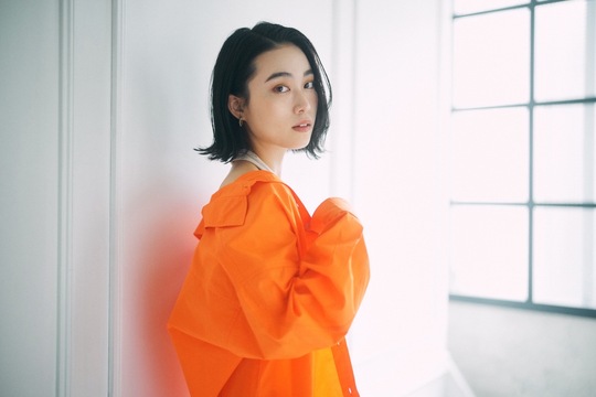 【和泉中央】≪月給20万円以上≫≪18時営業終了≫≪日曜日休み&3連休&有給休暇あり≫≪社会保険完備≫まつ毛パーマ&アイブロウを併設するオシャレなヘアサロン！充実した教育体制が整いトップスタイリストを目指せます！「Rosier Bleu（ロジェブルー）」からアシスタント（美容師）の求人☆★☆