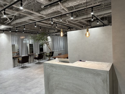 【梅田】 ≪個人SNSの広告費用として毎月手当あり≫≪月8,9日休み≫≪マンツーマン入客≫≪髪質改善・ショートヘア・ボブスタイル・メンズへア≫毎月の広告費用のサポートでSNS集客を応援！セミナーサポートもあり技術力の向上も目指せます！「soi due（ソイデュエ）」からスタイリスト（美容師）の求人☆★