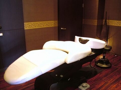 【香椎宮前】◆週休2日制◆社会保険完備◆連休でお身体ゆっくり休めてくださいね♪日曜日がお休み！！夜もそこまで遅くならないので身体の負担も少なく済みますよ☆「clear style（クリアスタイル）」からスタイリスト（美容師）の求人☆★