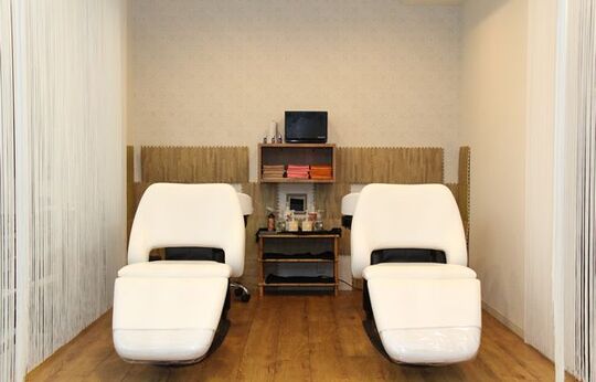 【五位堂】≪日給1万円≫≪月15日休みOK≫≪パート・アルバイトさん募集≫自由に働いていきたい方必見！日給制なので休みも自由に設定可能！子育て中のパートさんもライフスタイルにあった働き方ができますよ！「Reset by NYNY（リセットバイニューヨークニューヨーク）」からスタイリスト（美容師）の求人☆★☆